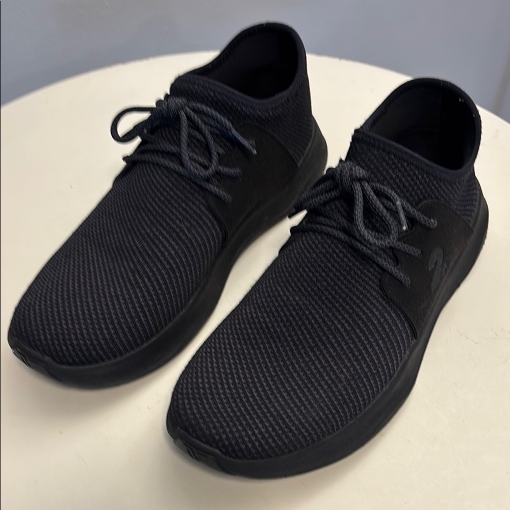 VESSI “EVERYDAY CLASSIC” WATERPROOF SNEAKERS